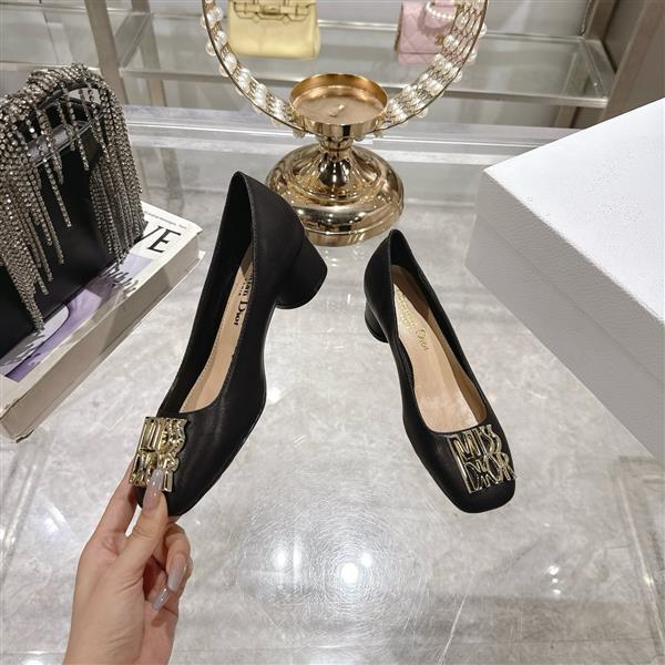 20251127171541550 270